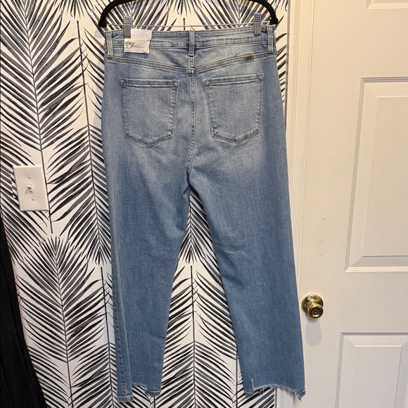 Kancan High Rise Straight Jeans - Picture 2 of 6